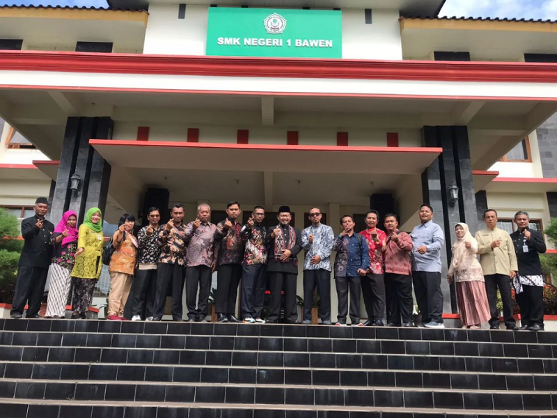 Studi Tiru oleh SMK Negeri 1 Pangkalan Kuras, Riau