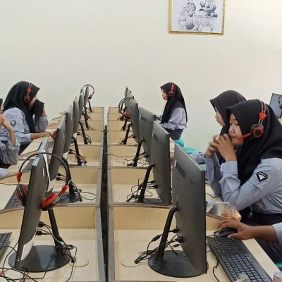 Uji Kemahiran Berbahasa Indonesia (UKBI) SMK Negeri 1 Bawen