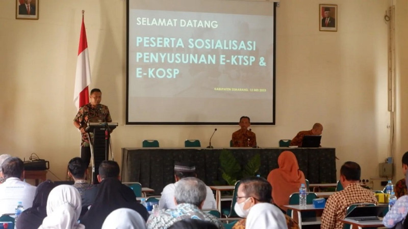 Sosialisasi Penyusunan E-KTSP & E-KOSP