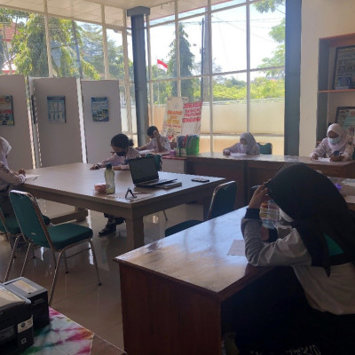 Pendidikan di Era Pandemi Covid-19 oleh Ida Ristiana, S.Pd.