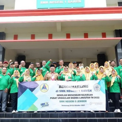 Studi Tiru oleh SMK Negeri 5 Jember