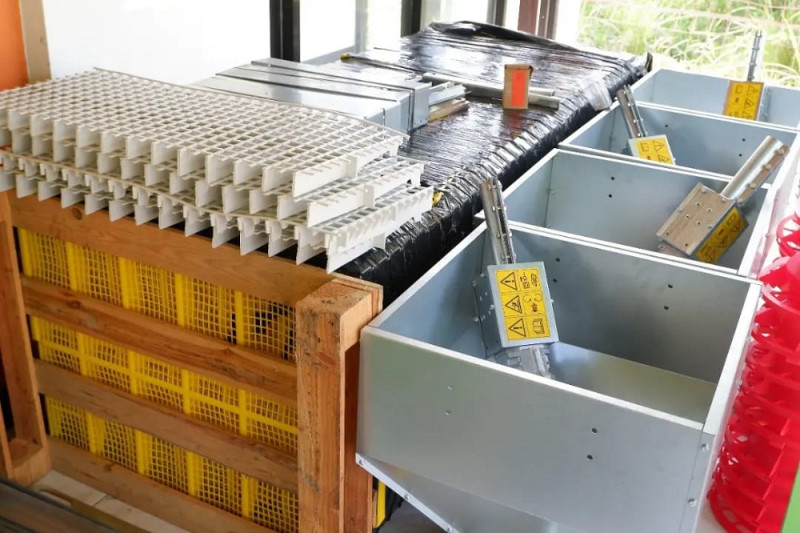 Penyelesaian Perakitan Kandang Bromaxx Jansen